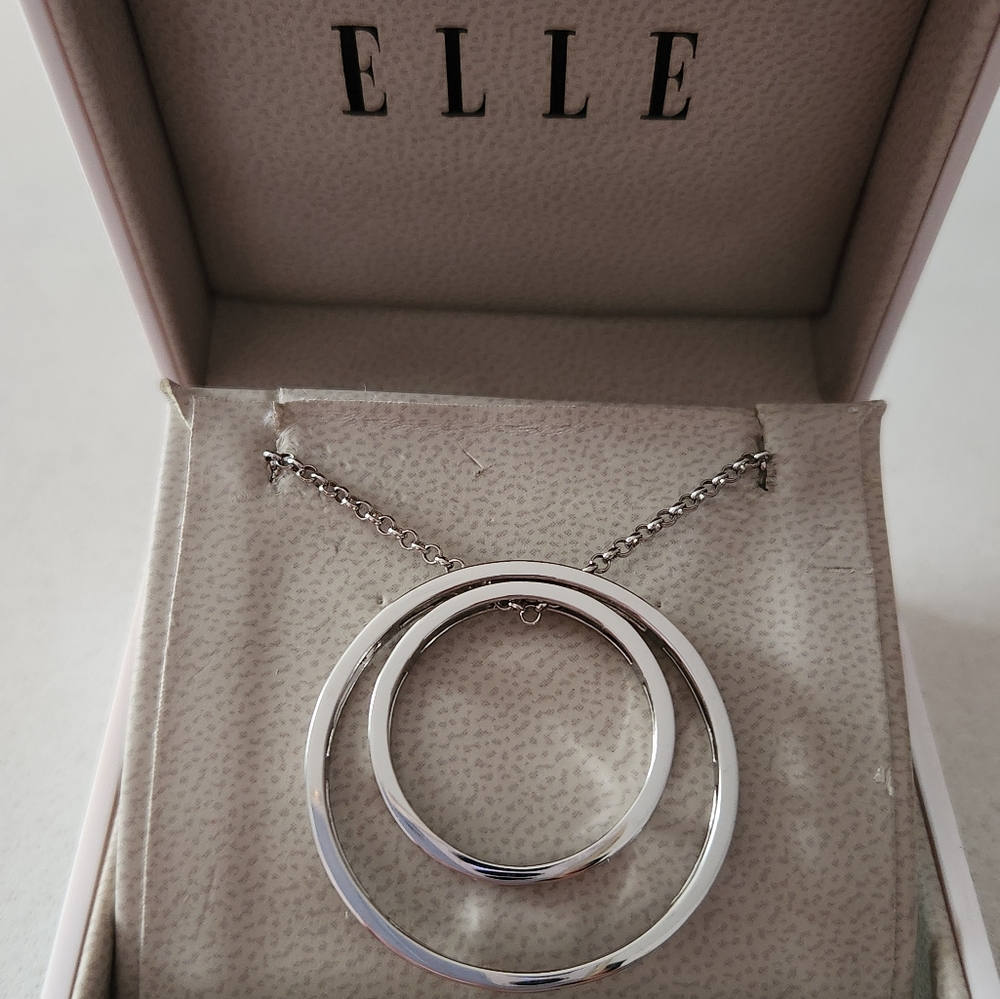 ELLE Silver Circle Pendant Necklace